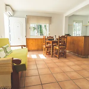 https://apartamento-coral-san-jos.es-andalucia.com