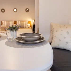 Nisha Apartamento